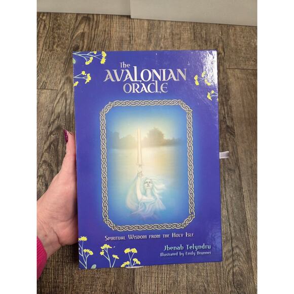 The Avalonian Oracle: Spiritual Wisdom Holy Isle Cards Telyndru, Jhena - Picture 3 of 5